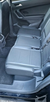 Volkswagen Tiguan Allspace cena 108300 przebieg: 76000, rok produkcji 2020 z Zielonka małe 352